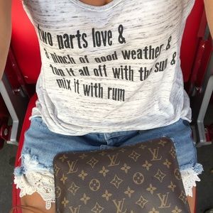 Meet your Posher, Lisa m